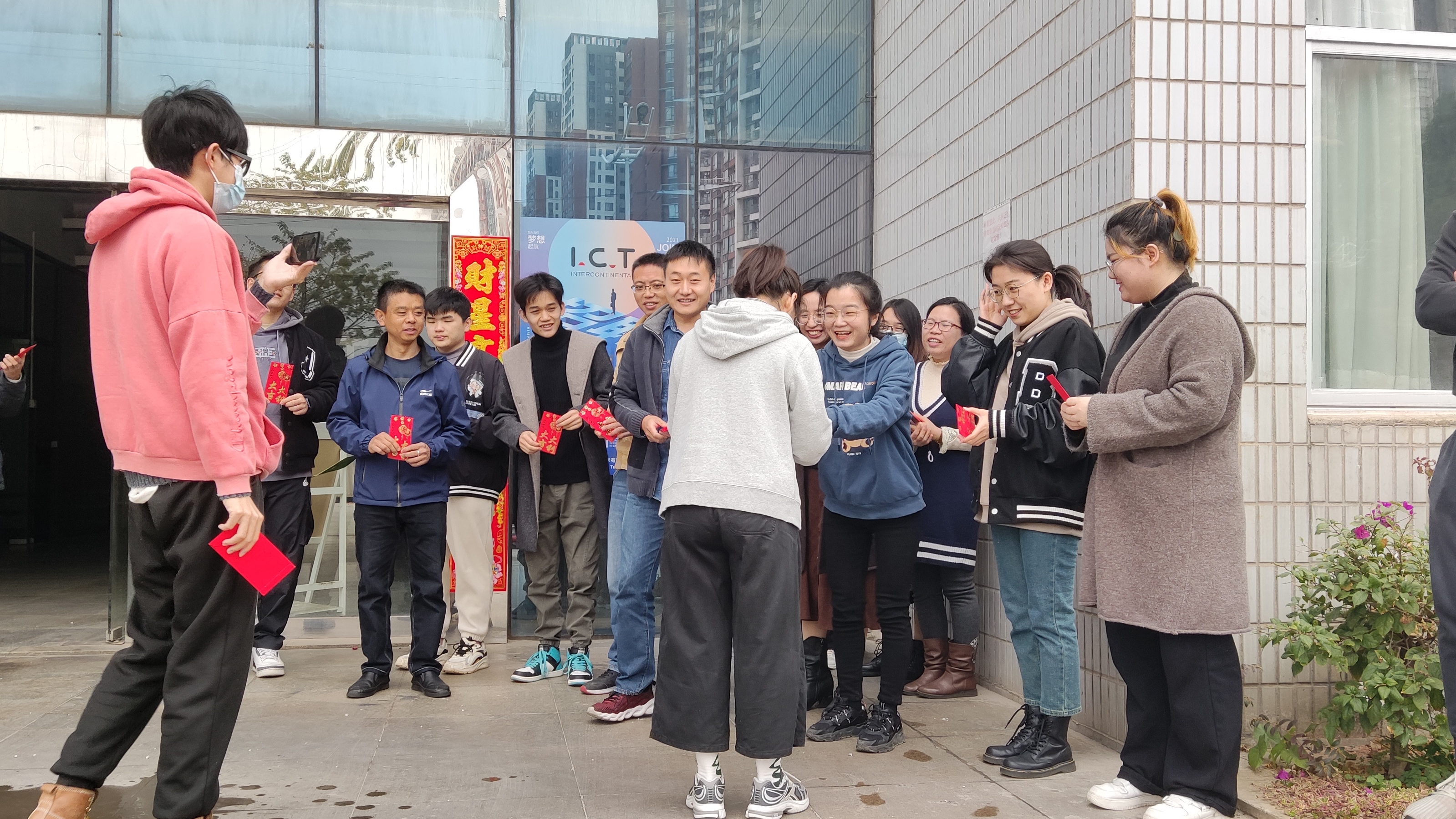 I.C.T Global Services SMT LED производствена линия