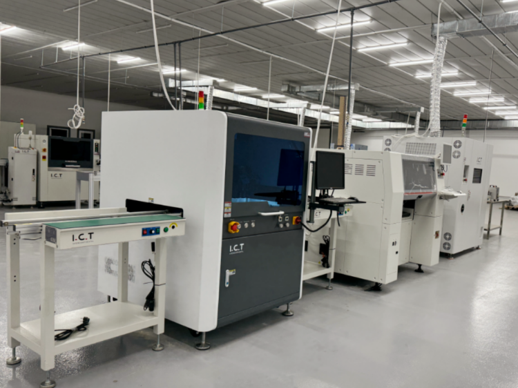 LED линия за разпределяне на лещи