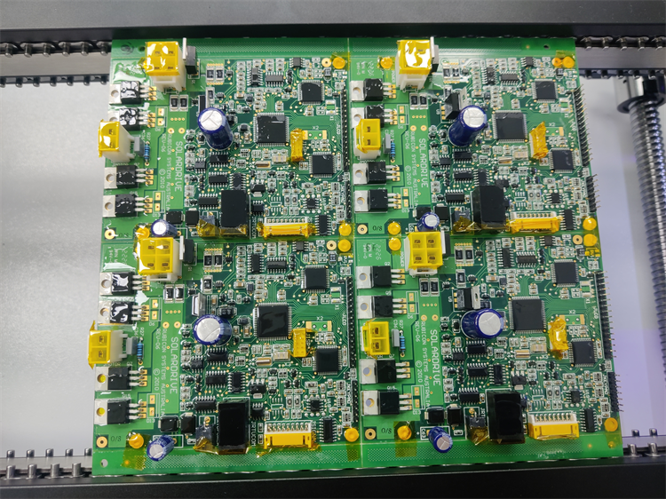 PCBA покривни разтвори (1)