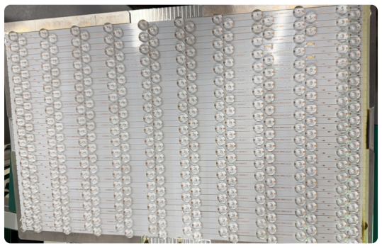 LED обектив PCBA