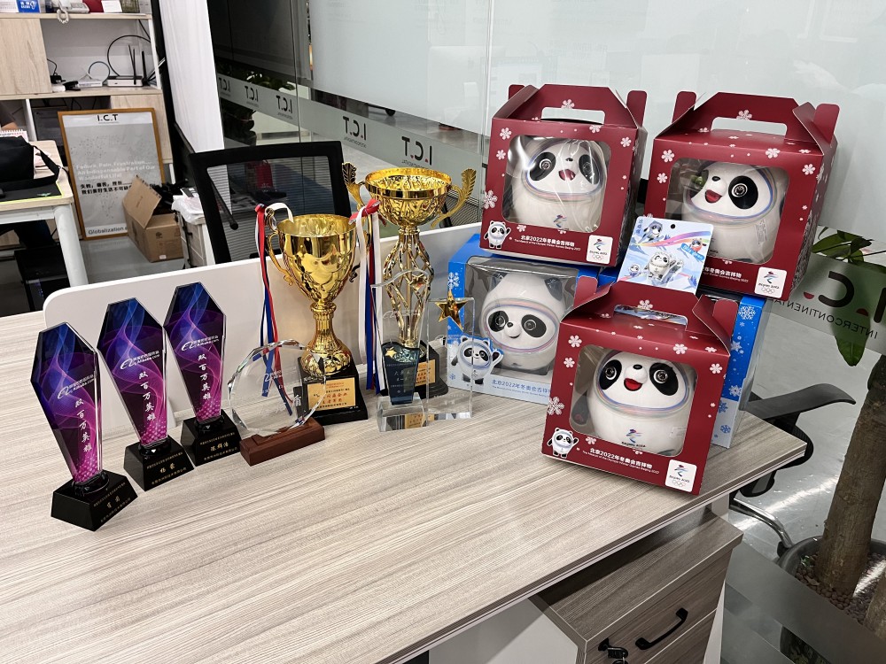 Доставчик на SMT машини Пик на исторически високи месечни продажби