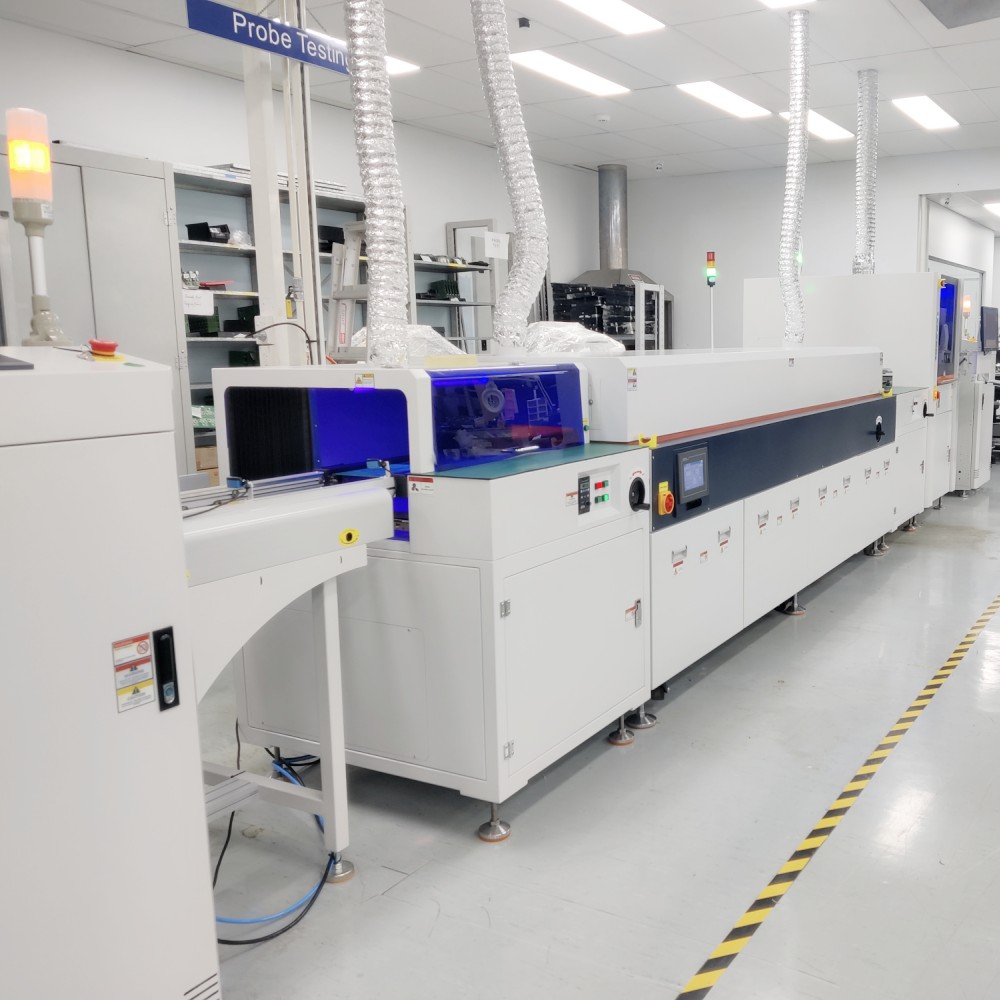 Машина за залепване на пръскане на покритие на печатни платки за фабрика за монтаж на PCBA