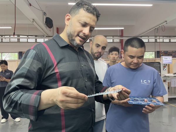 1-3 Saudi OEM за приемане на SMT Dip Coating Line