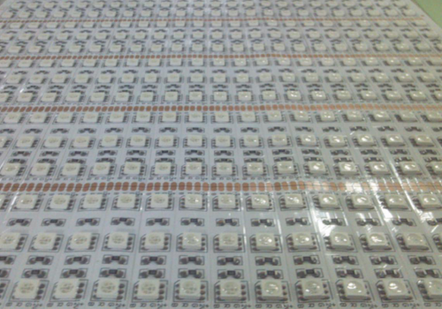 Монтаж на LED чипове