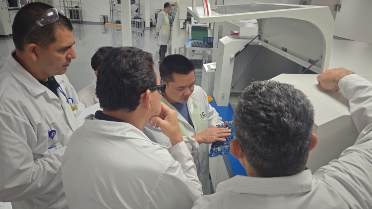 Инсталиране и въвеждане в експлоатация на място 3