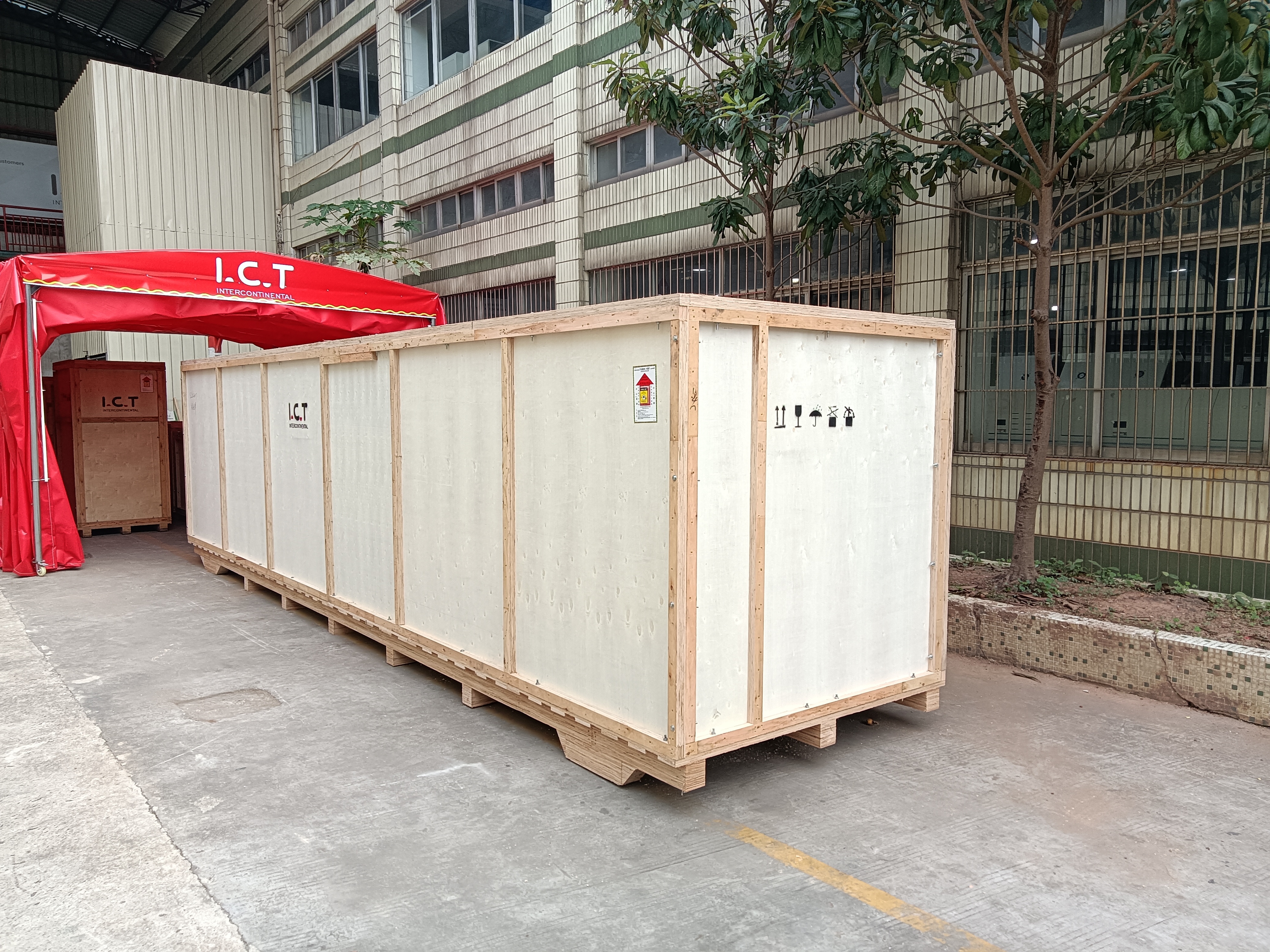 I.C.T Пещ за претопяване на азот Lyra 933N, доставена в Бразилия.jpg