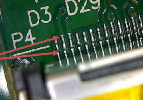 Ефект на машина за почистване на печатни платки