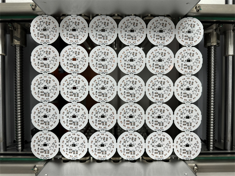 LED светлини (13)