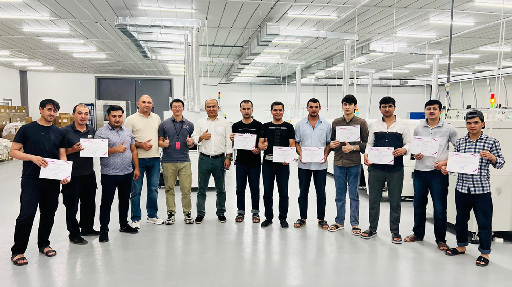 Едно гише за интелигентно фабрично решение за производство на LED осветление в Таджикистан