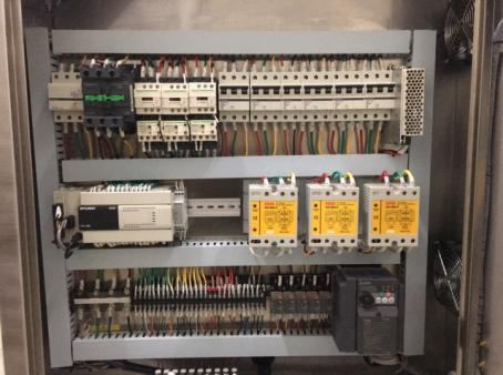 Машина за почистване на дупки от шаблони